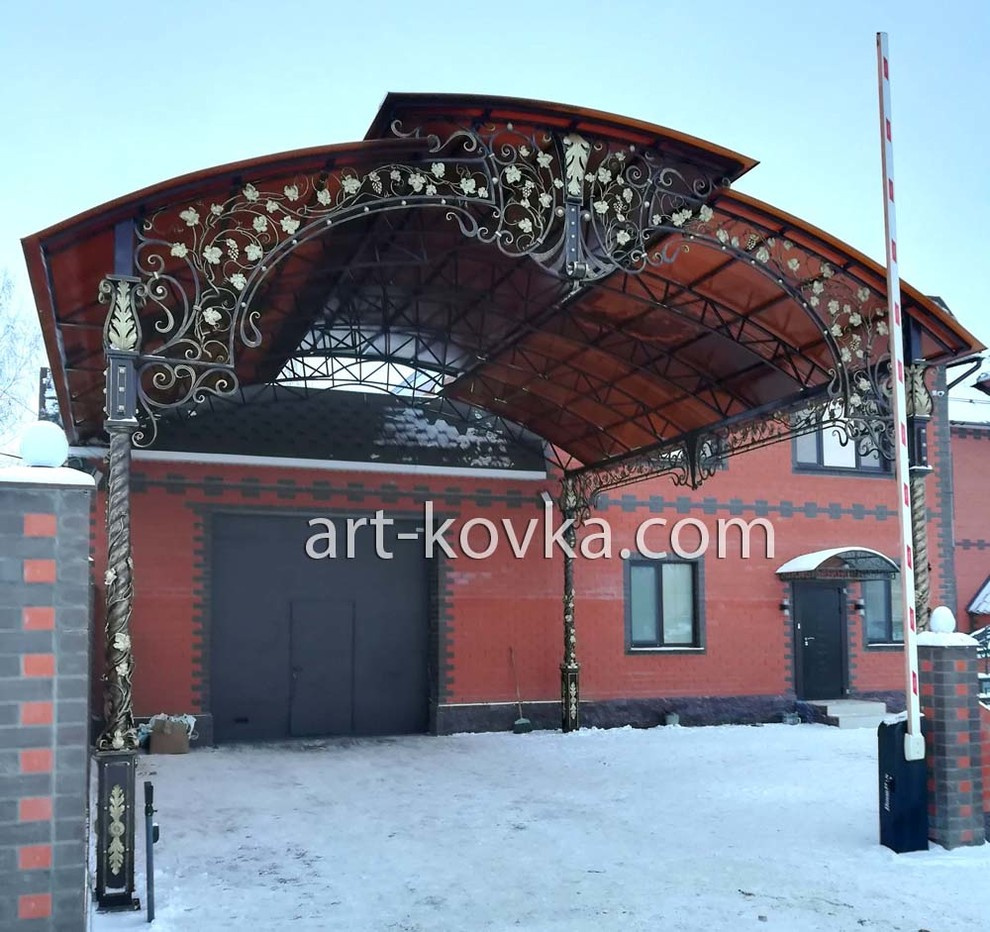 Навес кованый с поликарбонатом