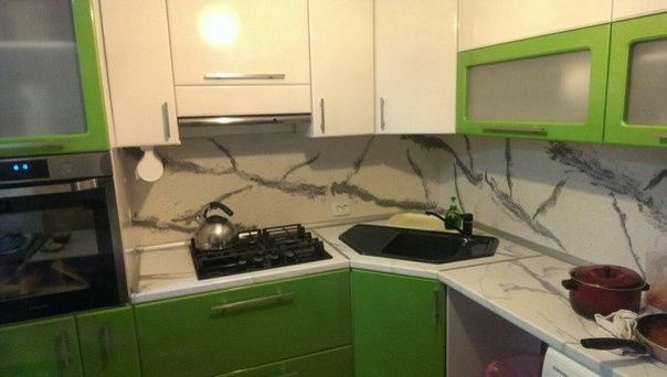 Примеры использования гибкой плитки в интерьере