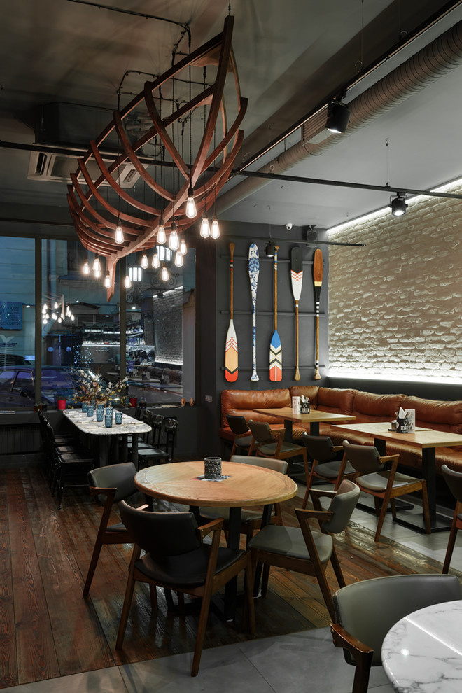 ЮНГА SEAFOOD & BAR