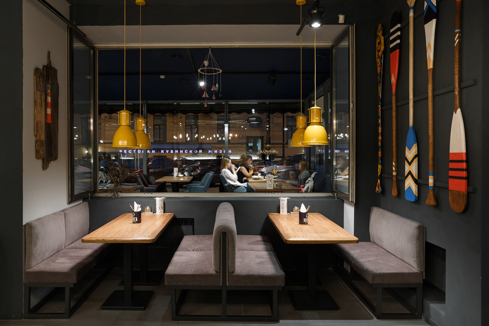 ЮНГА SEAFOOD & BAR