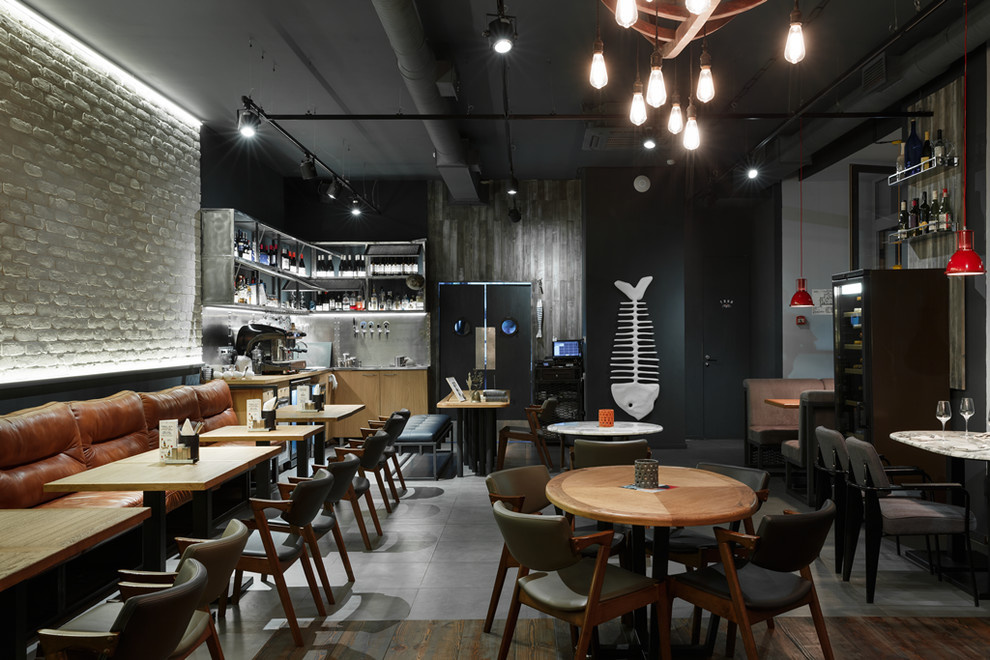 ЮНГА SEAFOOD & BAR