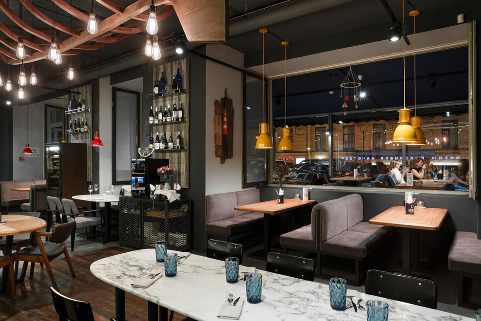 ЮНГА SEAFOOD & BAR