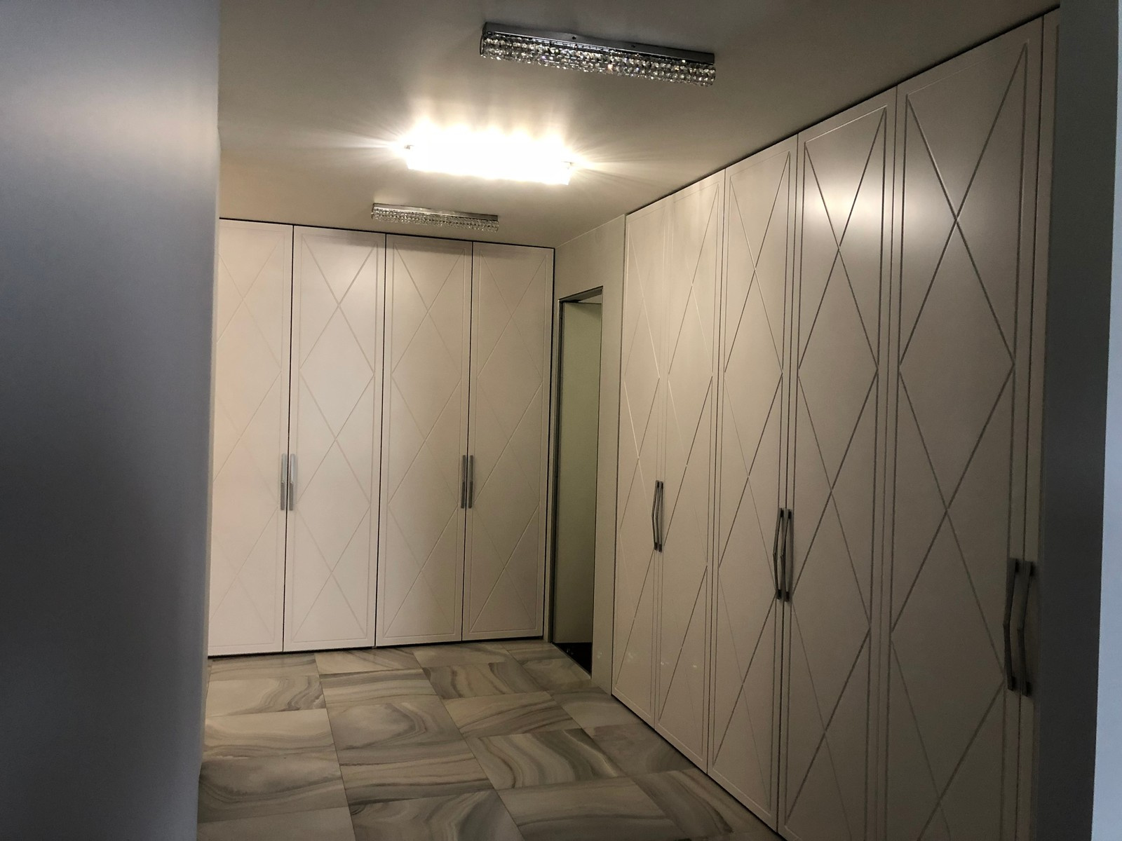 Гардеробный шкаф