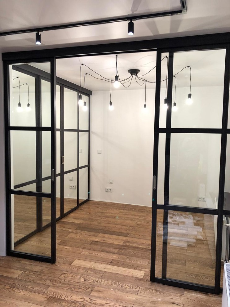 Раздвижные двери массив ясеня квартира на пер. Пирогова