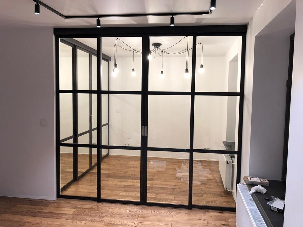 Раздвижные двери массив ясеня квартира на пер. Пирогова