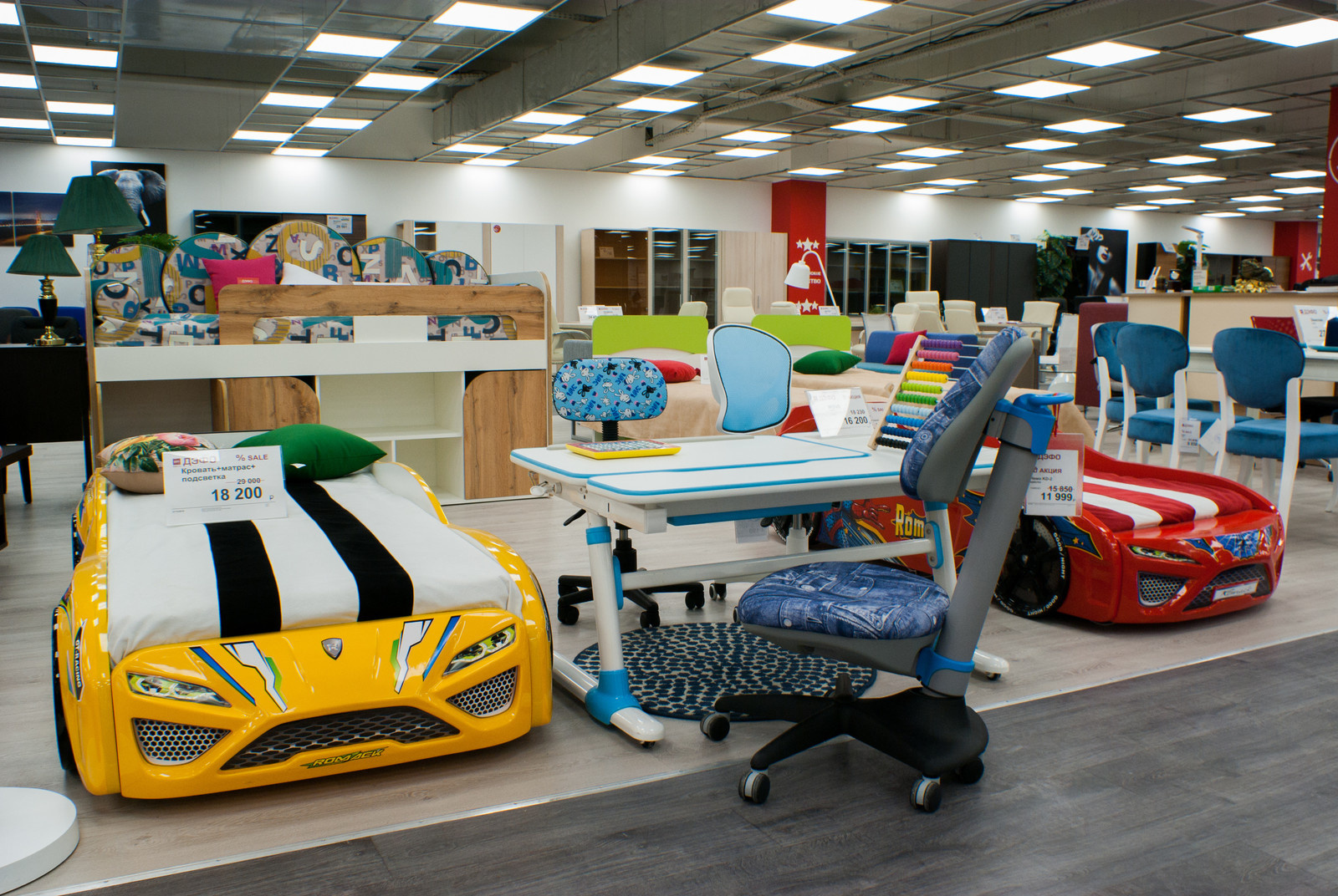 Салон ДЭФО-Аутлет , Москва, Киевское шоссе, 23 км, вл 8, цокольный этаж