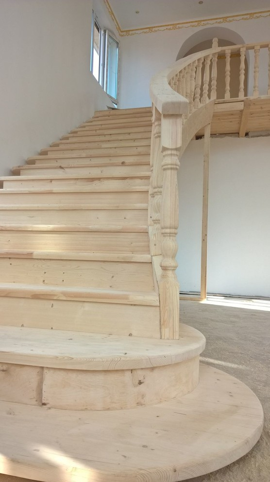 Обложка проекта: Дуговая лестница