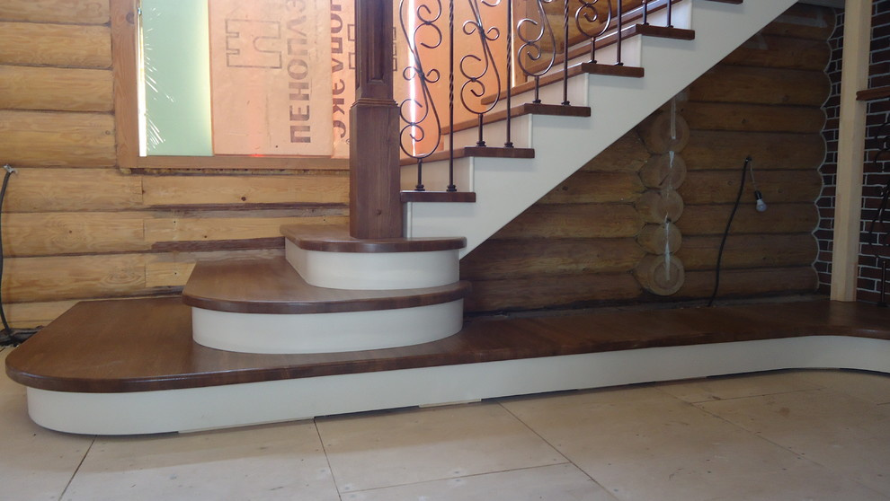 Дубовая лестница