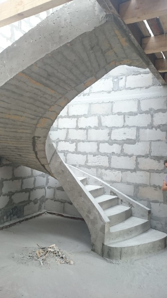Монолитная лестница