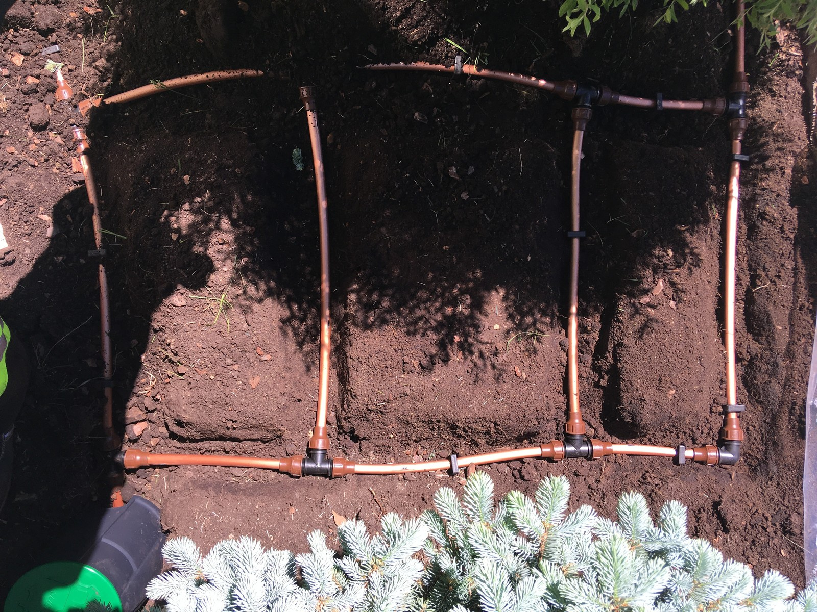 Автоматический полив-подземный капельный полив