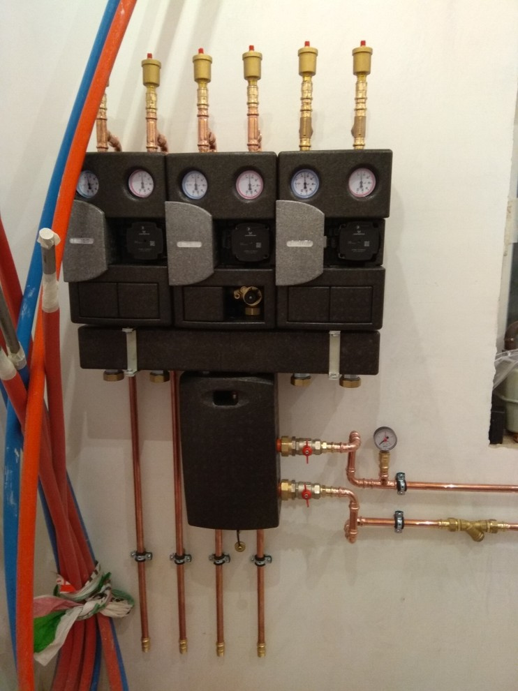 Обложка проекта: монтаж инженерных коммуникаций загородного дома