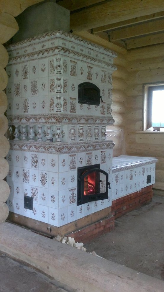 Изразцовый камин с лежанкой