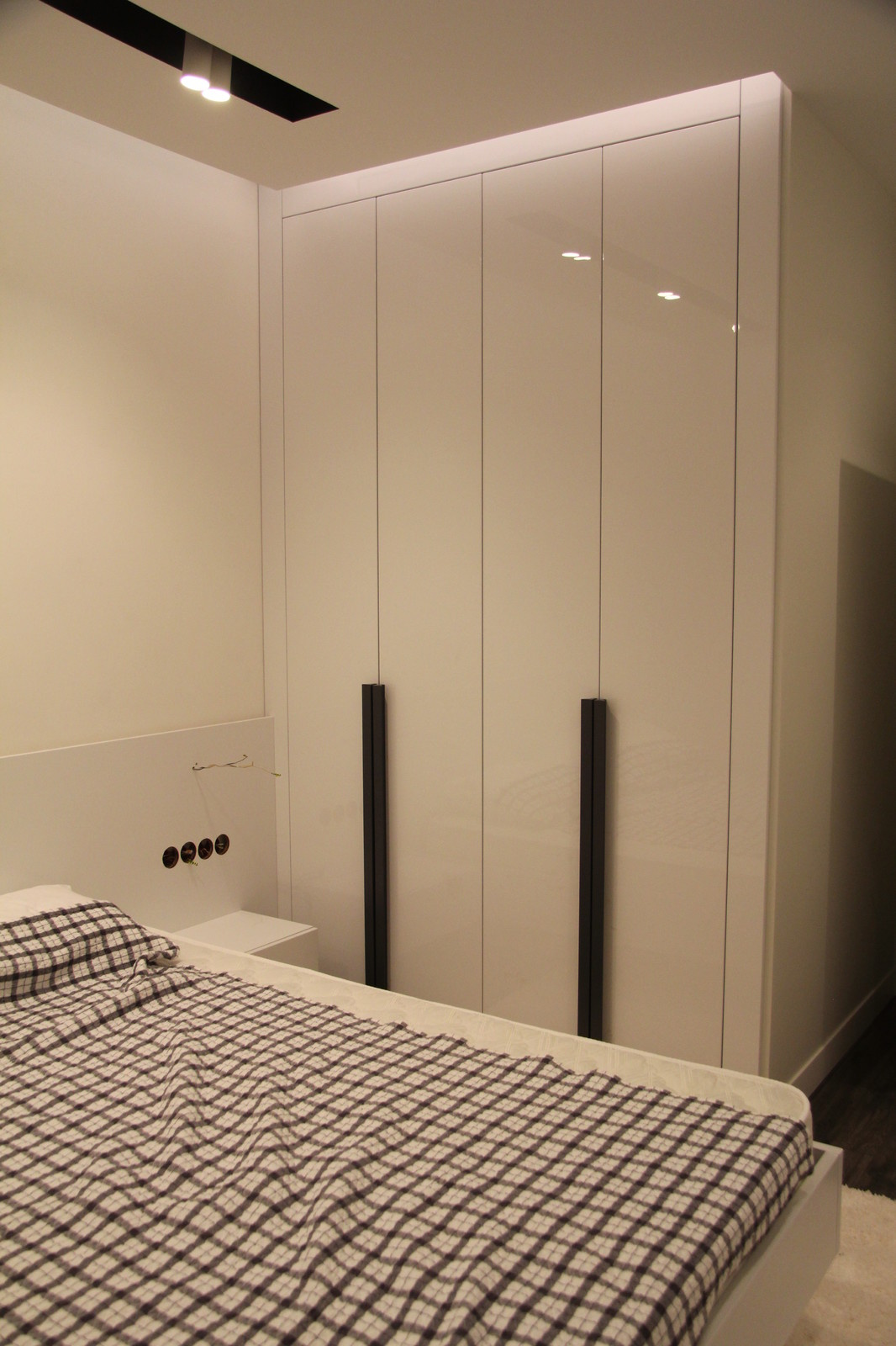 Москва. Грибальди