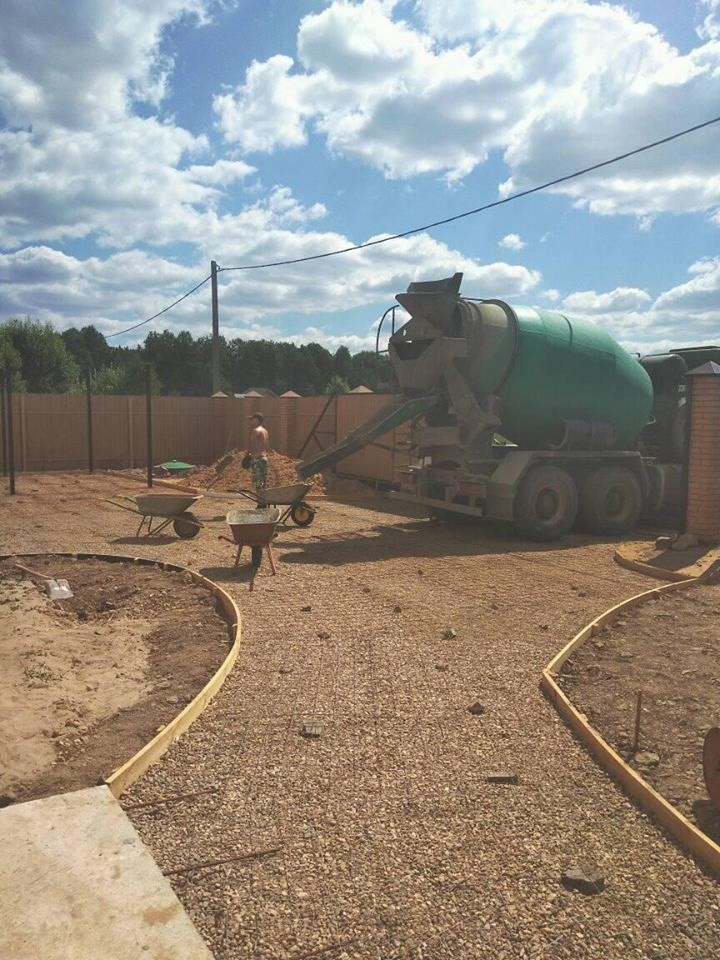 Въездная группа