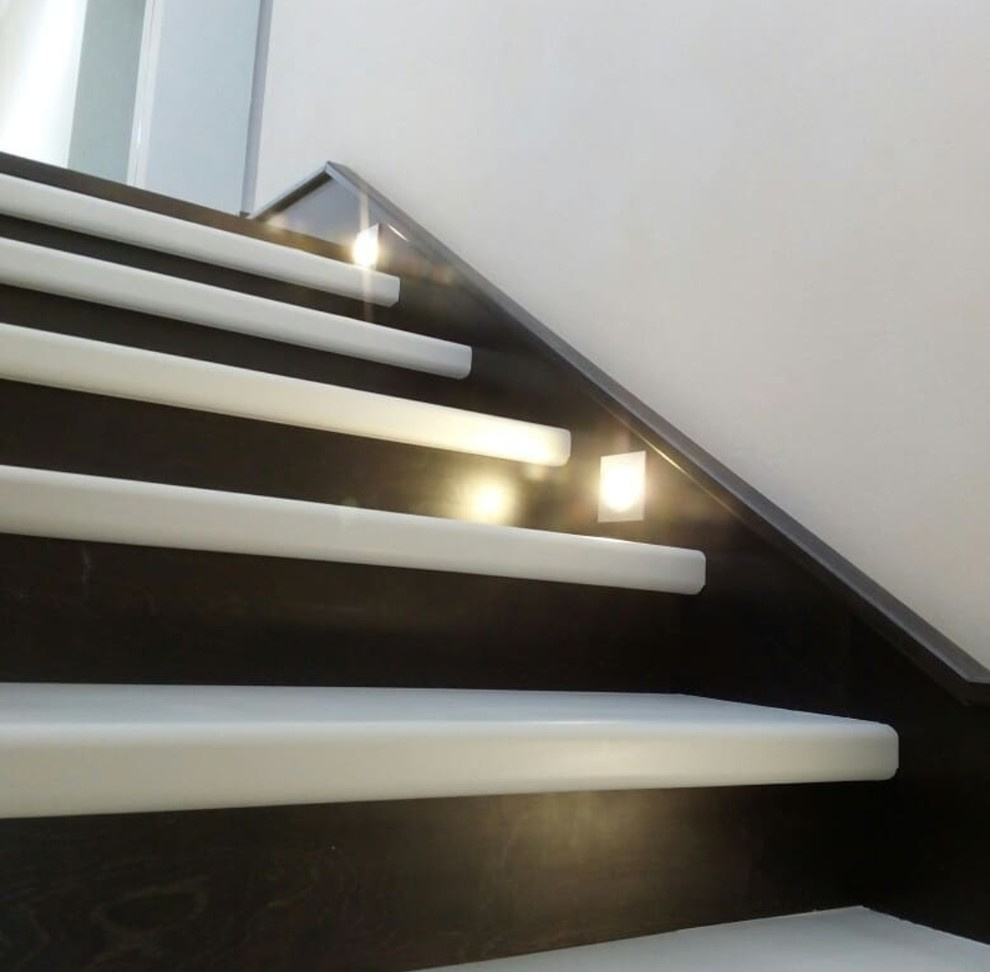 Изготовление интерьерных лестниц