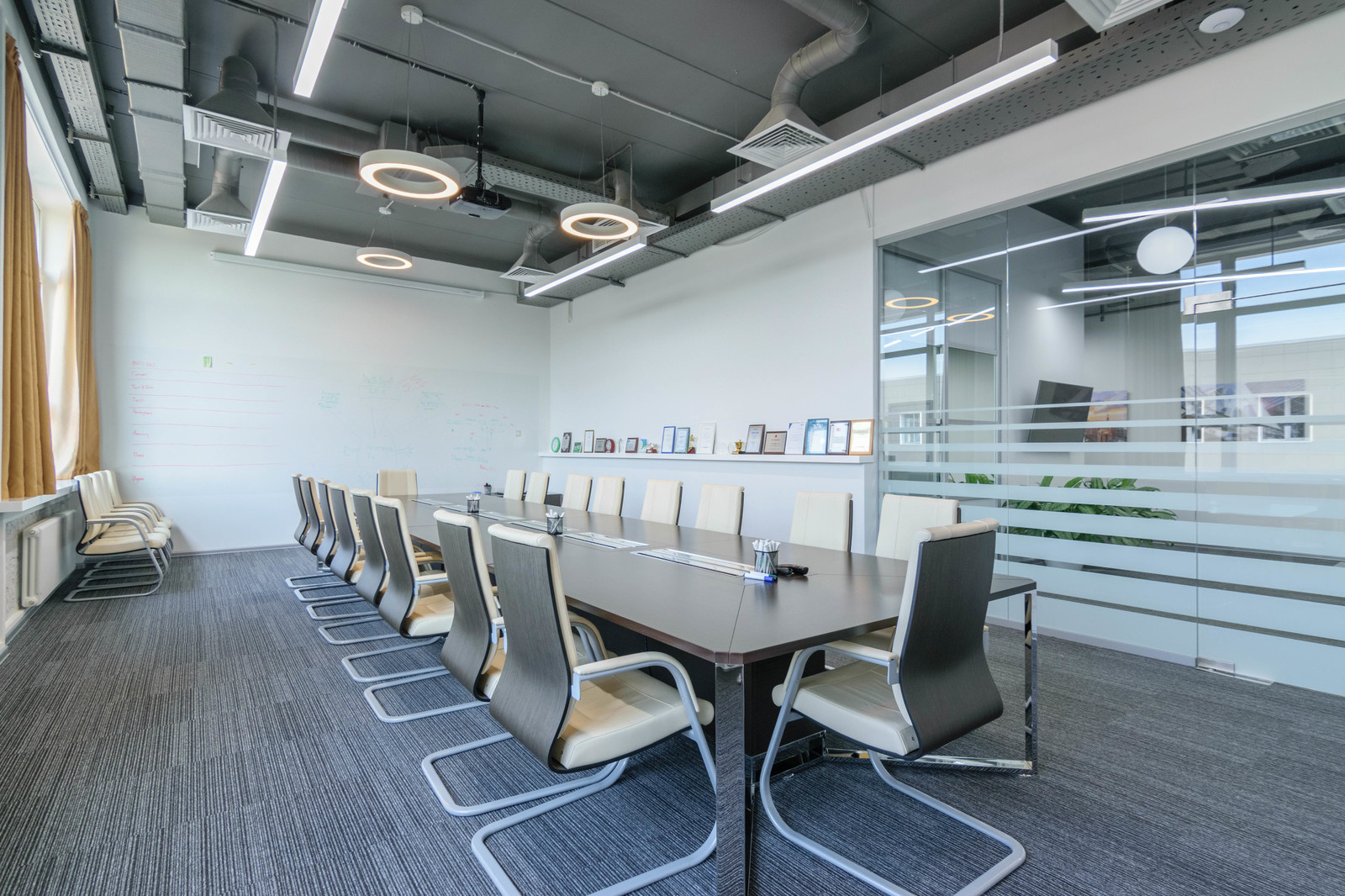 офис компании АСНА