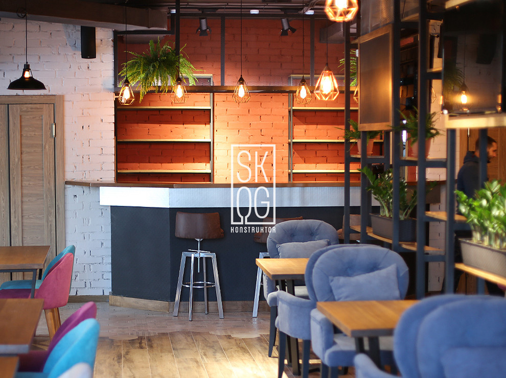 Обложка проекта: Бар / кухня "История"