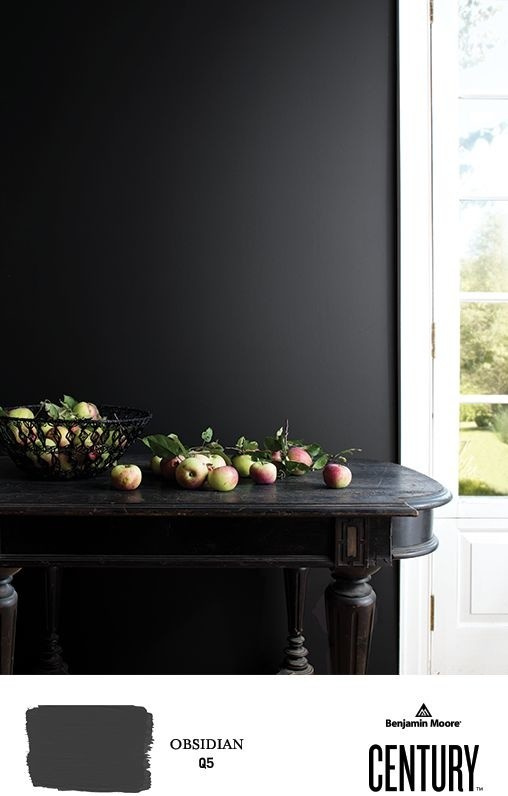 Benjamin Moore, Century,  цвет OBSIDIAN (Q5)