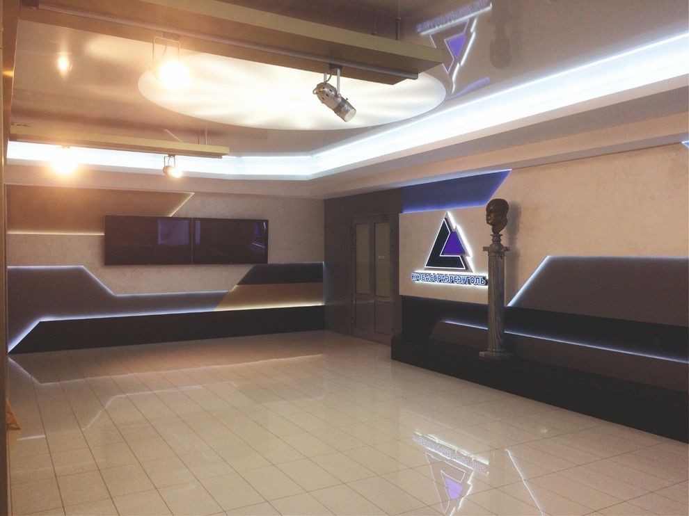 Обложка проекта: Кузбассразрезуголь: Холл административного здания холдинговой компании