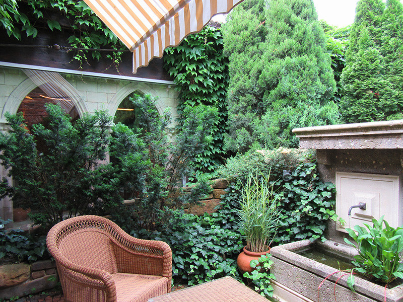 Отель Old House Resort & Spa