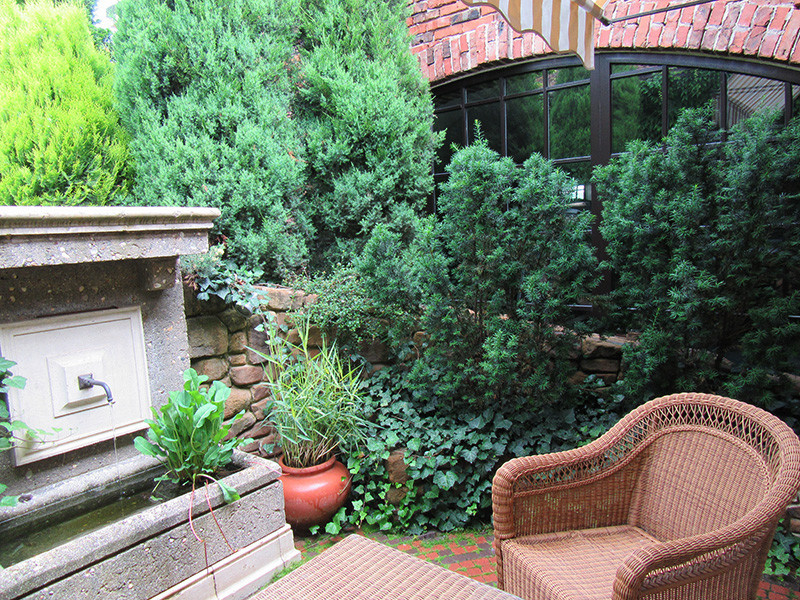 Отель Old House Resort & Spa