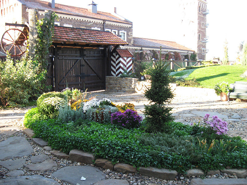 Отель Old House Resort & Spa