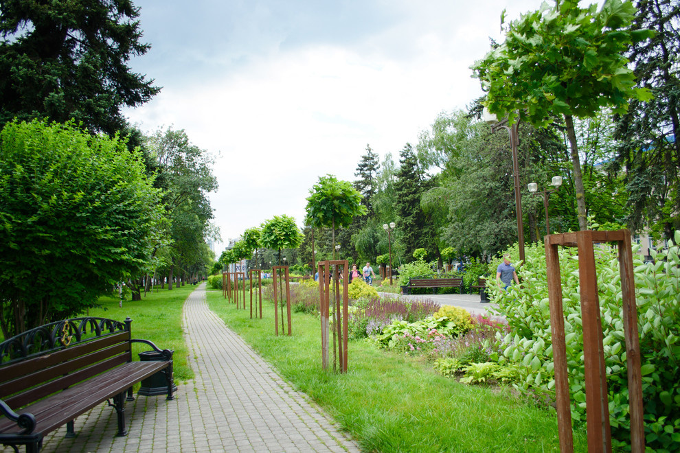 Бульвар на ул. Красной