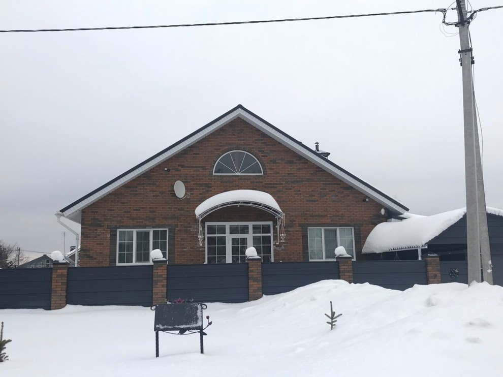 Жилой дом в парковой зоне Димитровграда.