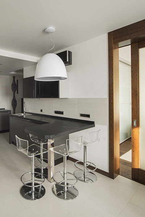 Кухня в квартире на Бульваре им. Генерала Карбышева