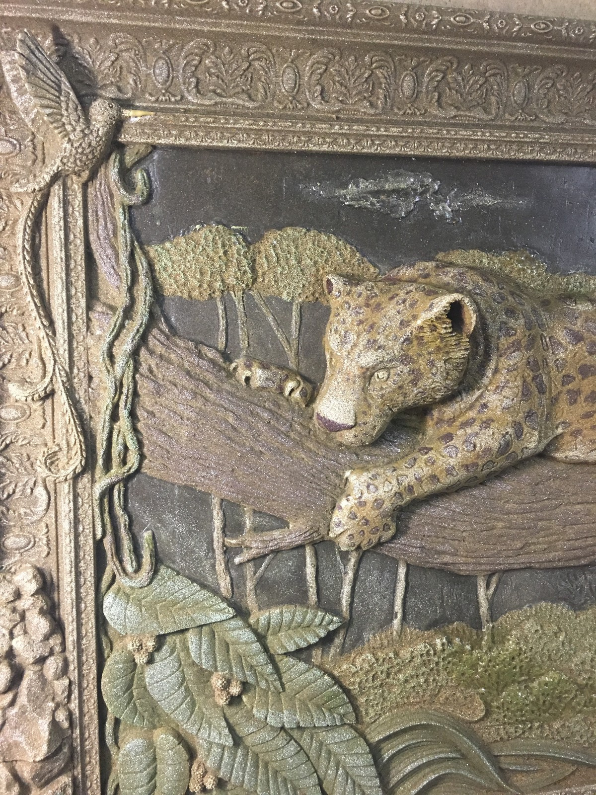 картина в камне "ЯГУАР"