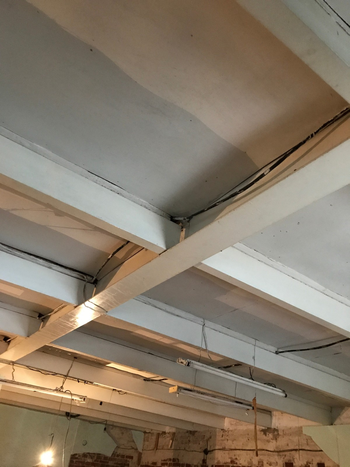 Проект кафе Middle Bar