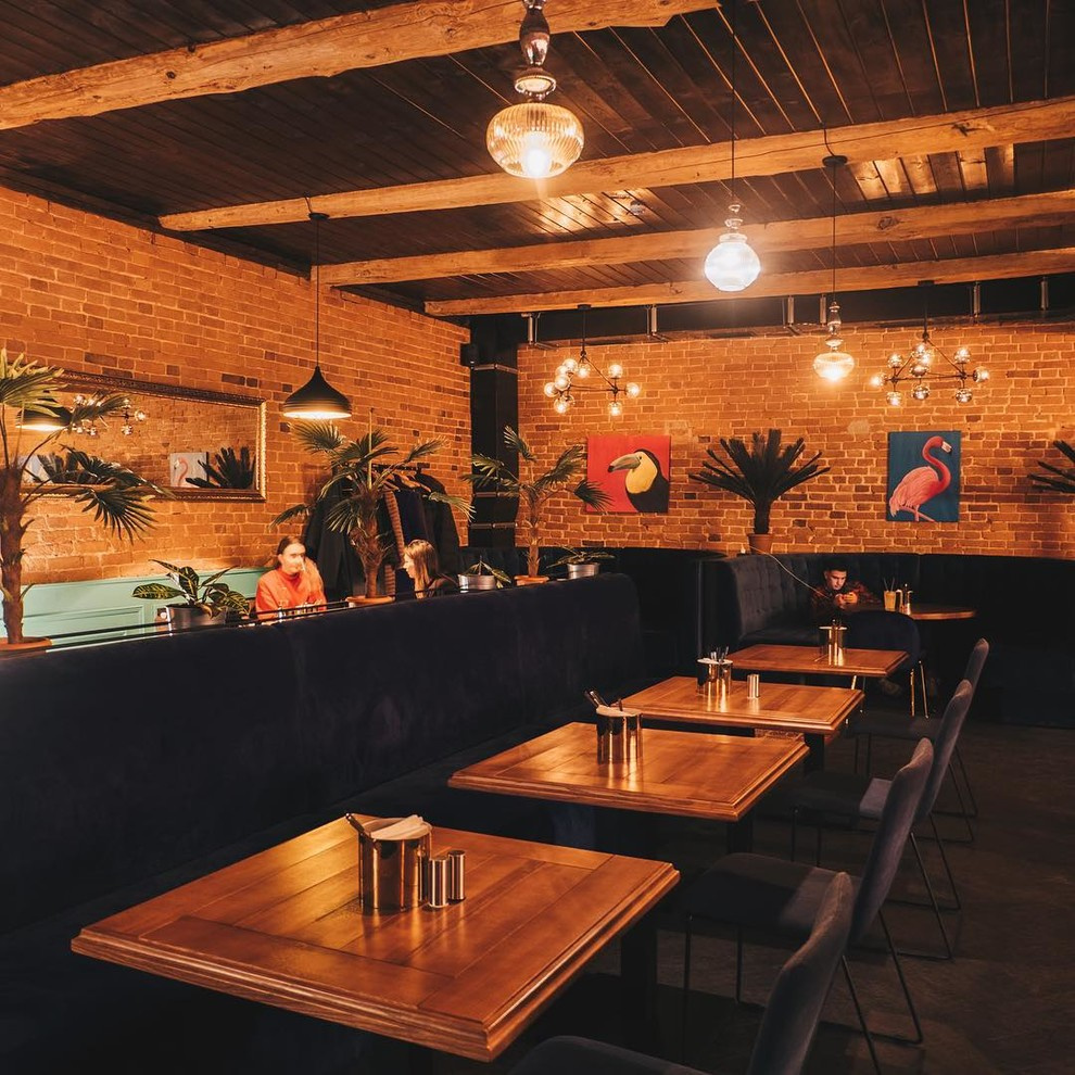 Проект кафе Middle Bar