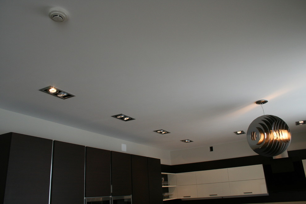 Светильники потолочные врезные