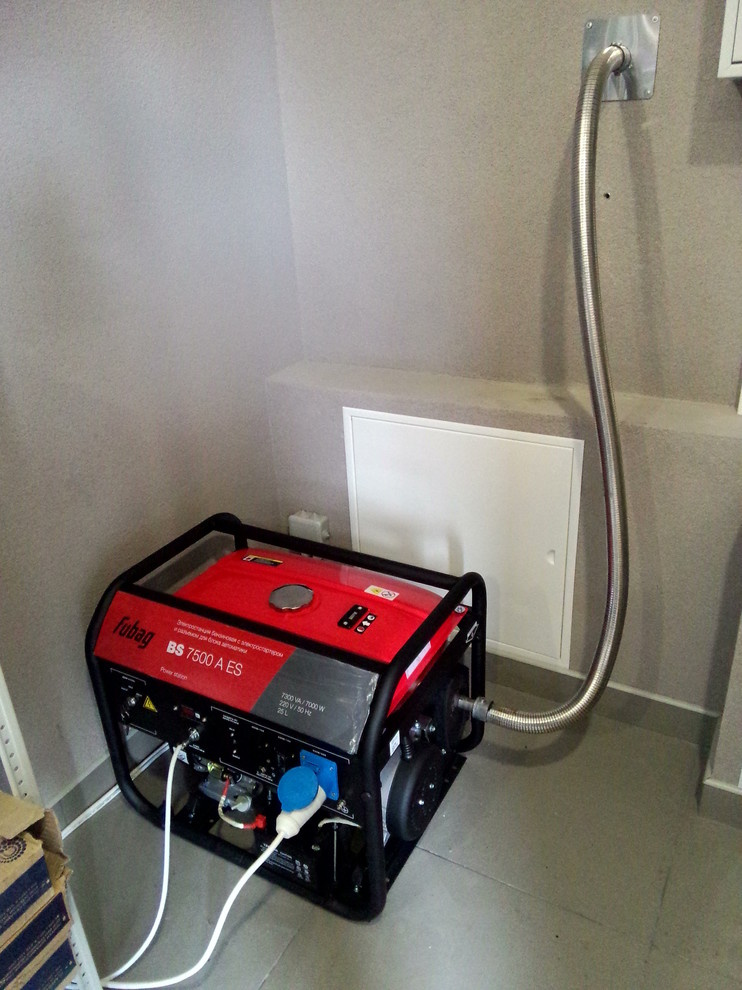 Обложка проекта: Бензогенератор с автозапуском