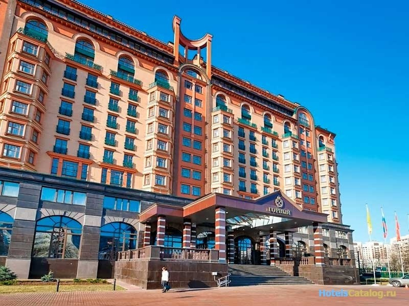 Обложка проекта: Горный Университет, г. Санкт-Петербург