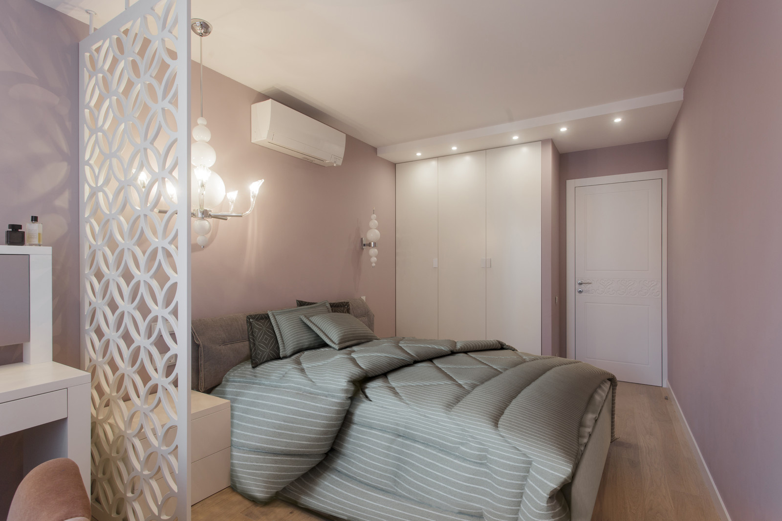 Яркая евротрешка