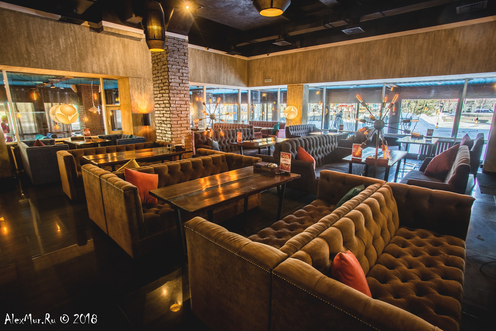 Интерьерные фотографии ресторана "Vozdyh"