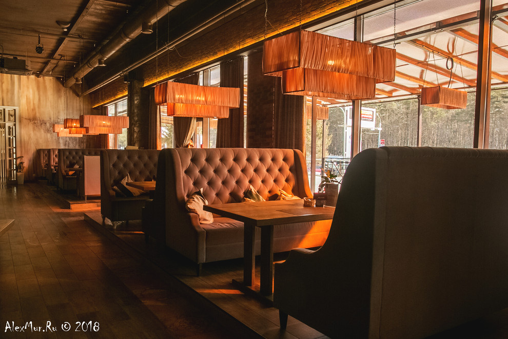 Интерьерные фотографии ресторана "Пастернак"