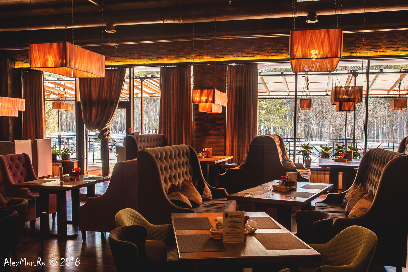 Интерьерные фотографии ресторана "Пастернак"