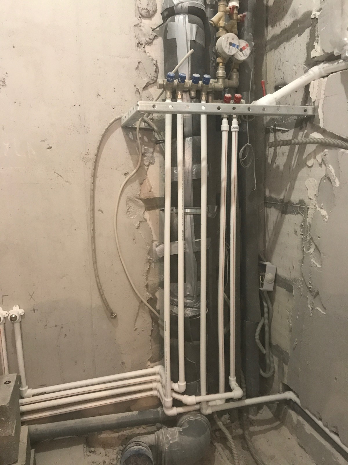 Дизайнерский ремонт в жк "Бунинские аллеи"