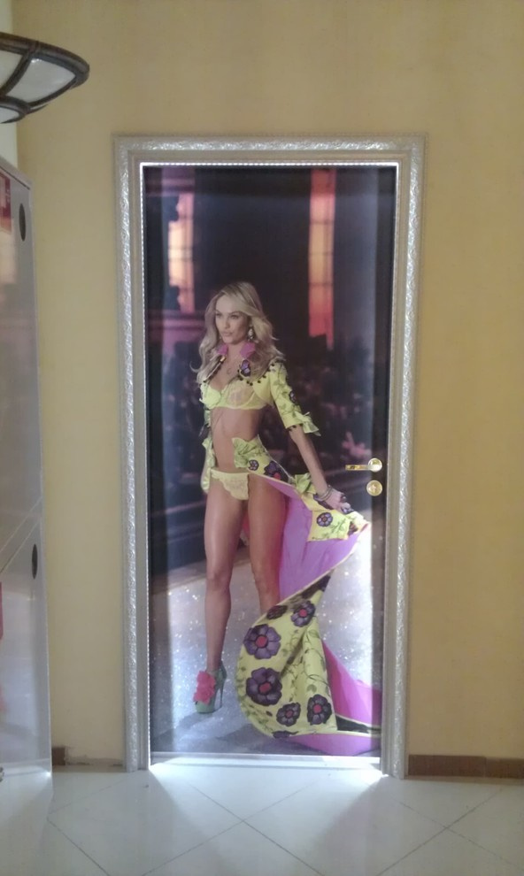 ФОТООБОИ и другие