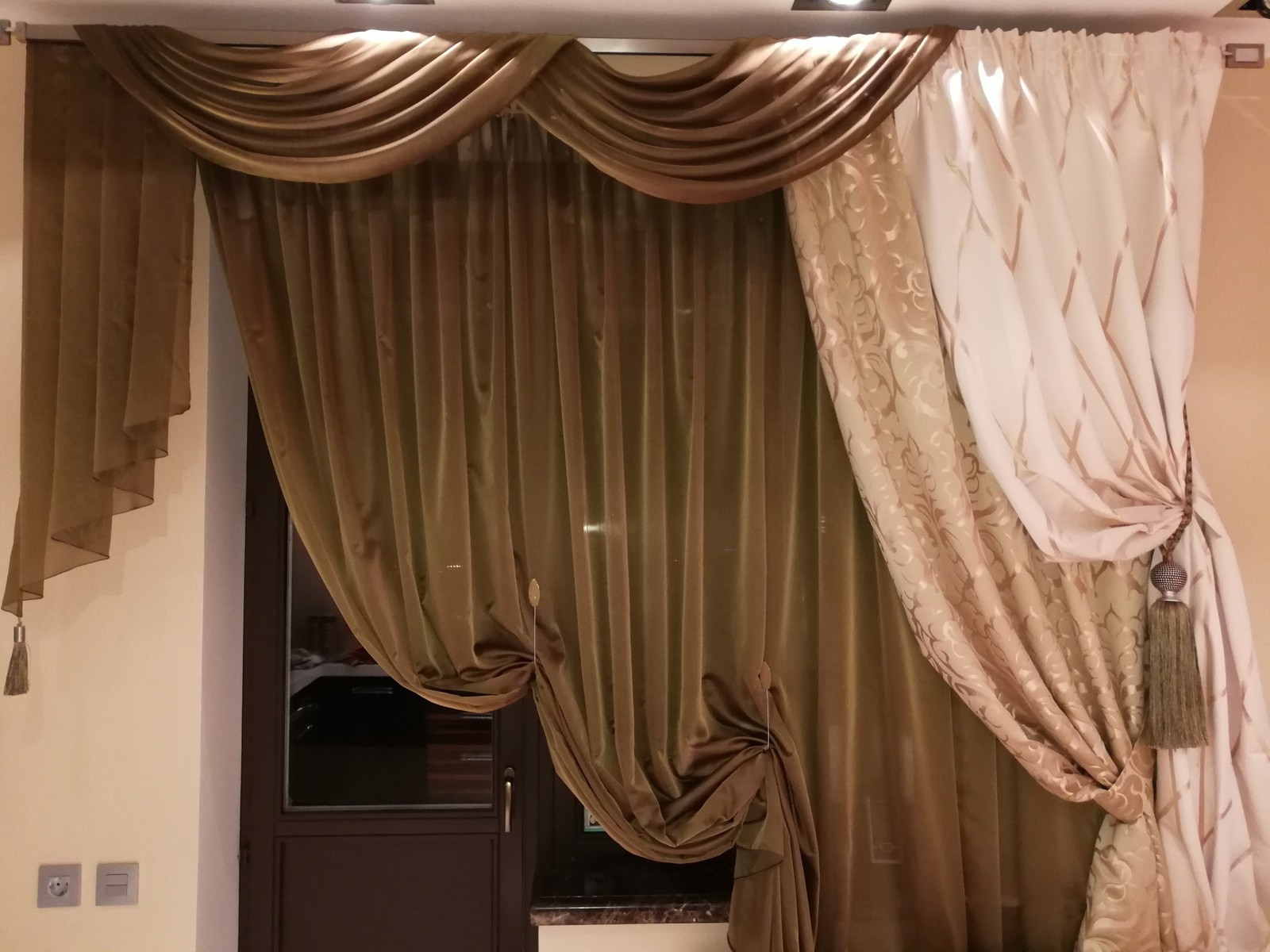 Ламбрекены