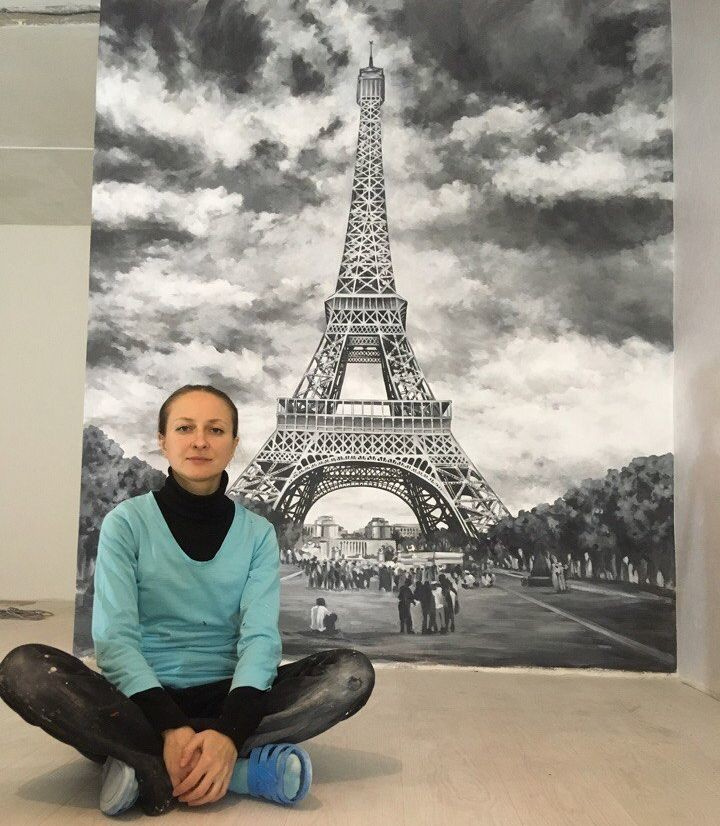 Обложка проекта: Монохромная роспись стен