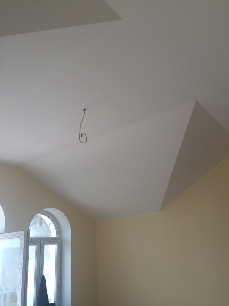 внутренняя отделка с элементами лепнины