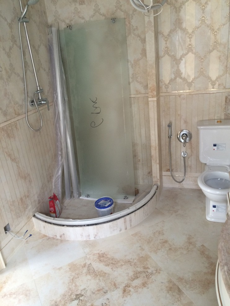 внутренняя отделка с элементами лепнины