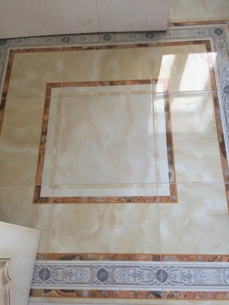 внутренняя отделка с элементами лепнины