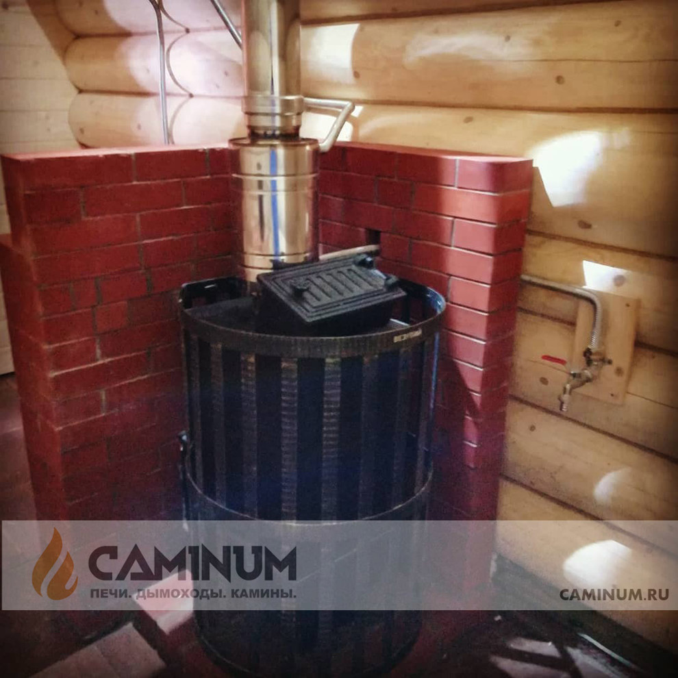 Установка банной печи и дымохода