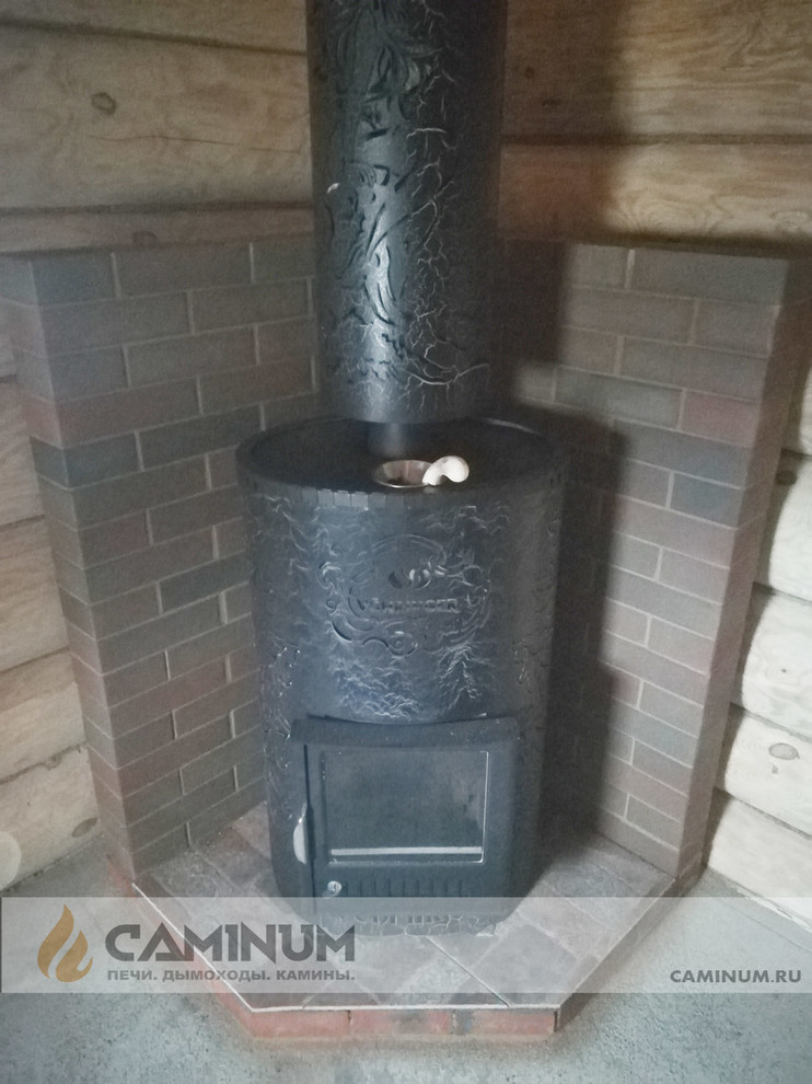 Установка банной печи Ферингер и дымохода Теплов и Сухов