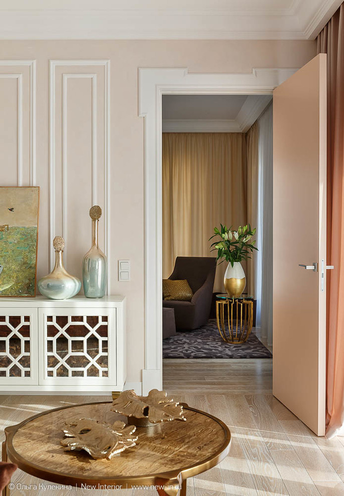 Квартира с птицами для студентки - 89,48 м²