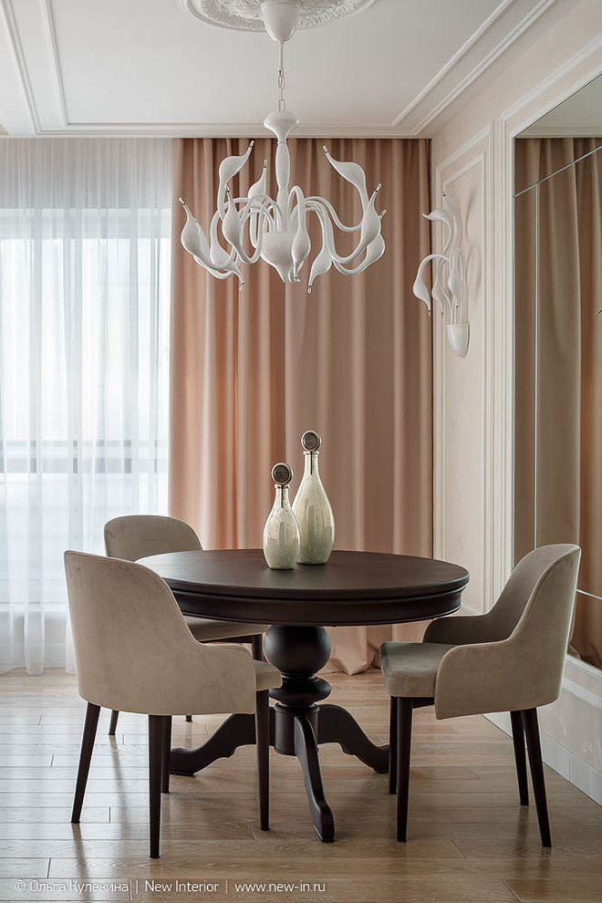 Квартира с птицами для студентки - 89,48 м²